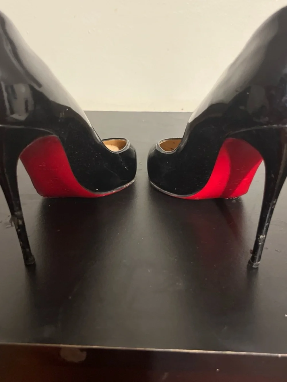 Black Patent Pointed-Toe Women's Pumps by